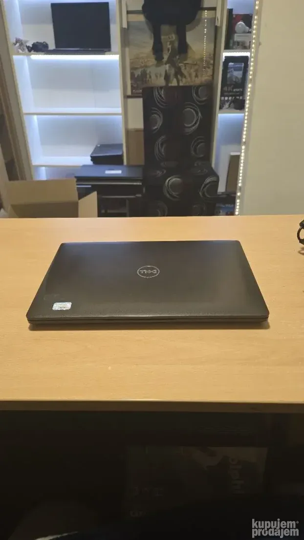Dell 5400/i5 8365/16gb/256gb/14inch FHD/TOP Ponuda