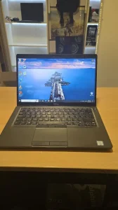 Dell 5400/i5 8365/16gb/256gb/14inch FHD/TOP Ponuda