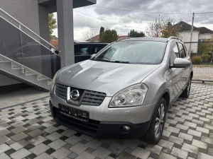 Nissan Qashqai +2