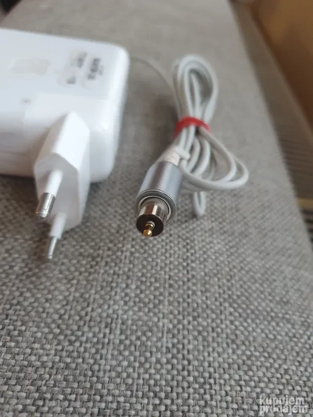 Apple iBook G3,G4 Adapter 24V 1.85A 45W