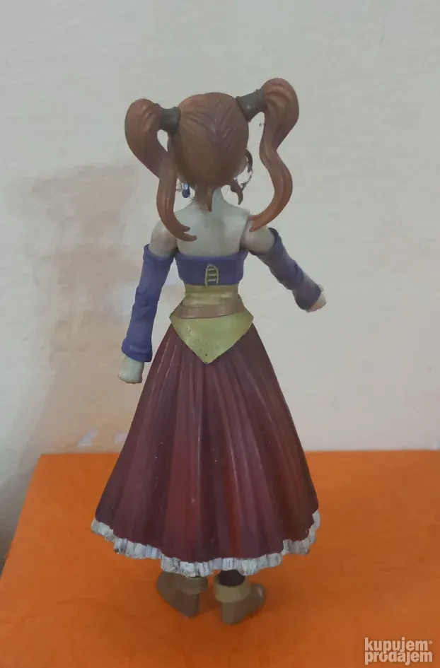 Jessica Albert  Dragon quest visoka 14cm