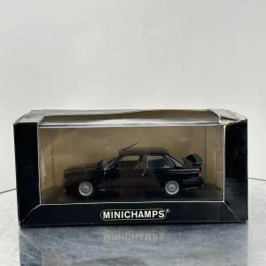 1/43 Minichamps BMW E30 M3