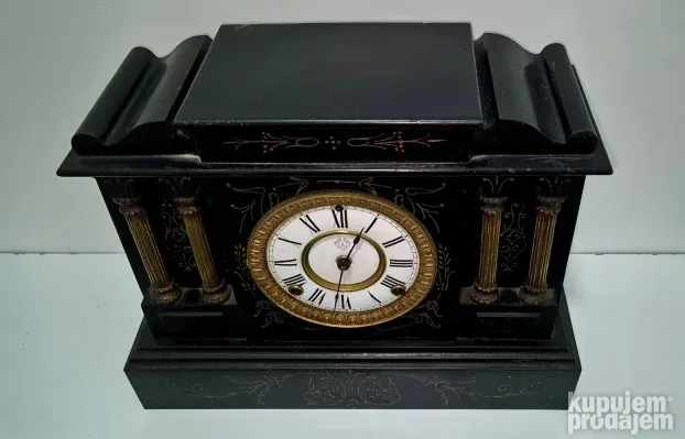 Prelep veliki stari mermerni kaminski sat - 19ti vek