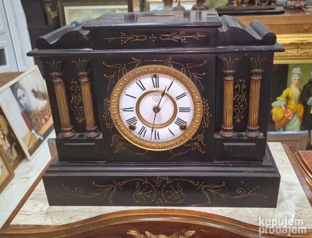 Prelep veliki stari mermerni kaminski sat - 19ti vek