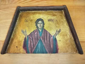 Sveti Nikita stara ikona na drvetu