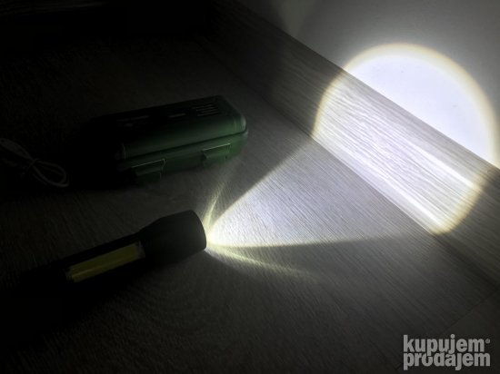 led lampa ALUMINIJUMSKA punjiva tri rezima rada