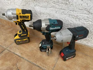 Dewalt DCF 961 , Bosch i Makita DTW 1002 udarni