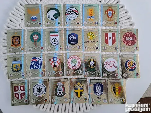 Komplet sjajnih slicica crna pozadina WC Russia 2018