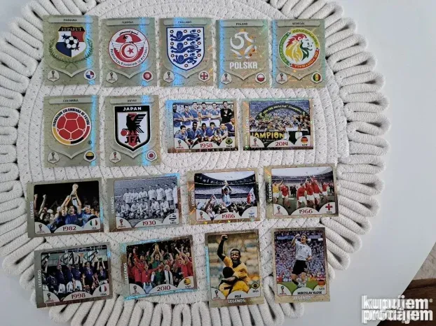 Komplet sjajnih slicica crna pozadina WC Russia 2018