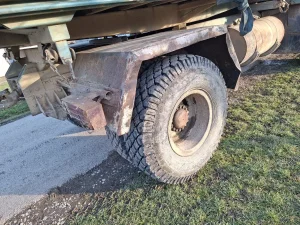 Tockovi 12 R20 Gume i felne ODLICNE