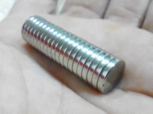 Magnet Neodijumski Magneti 12x2