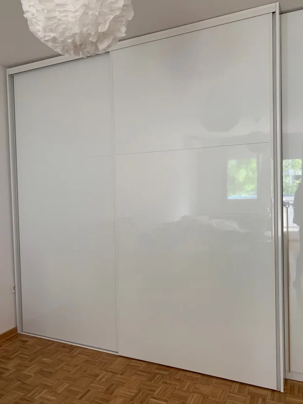 veliki klizni garderober 333x264x64 novo!