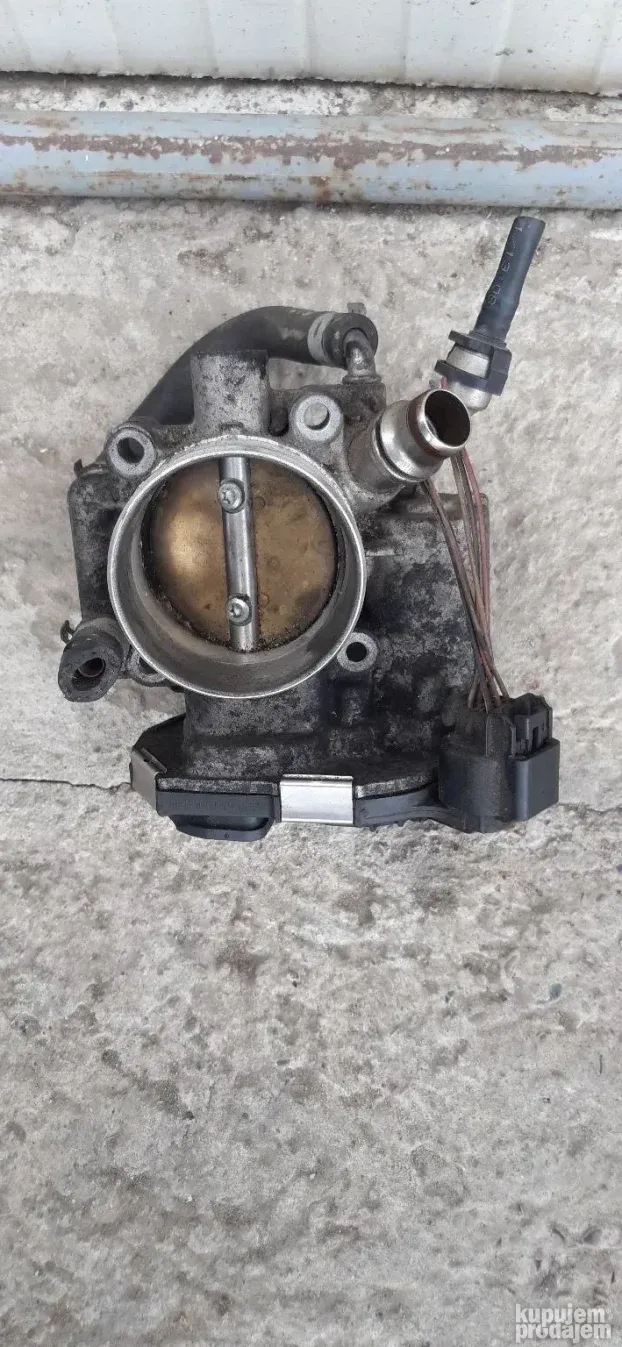 Klapnagasaastrajzafiracinsignia1.6benzin