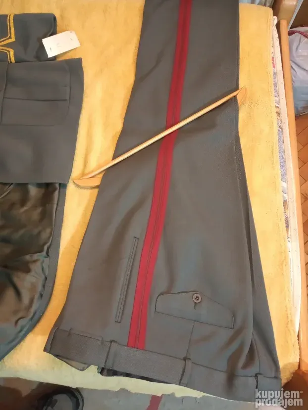 NOVA, kadetska uniforma Vojske Srbije i Crne Gore