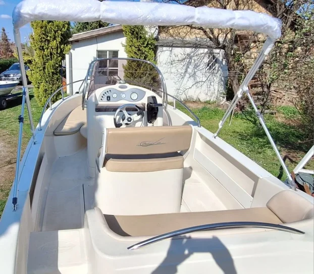 Fisherman Prestige One 19.2  5.80x2.30 m. 2018 g. Motor 100
