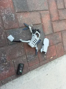DJI Mini 2 / DELOVI / Servis
