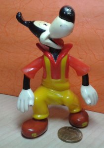 Šilja radnik na Jugopetrol pumpi