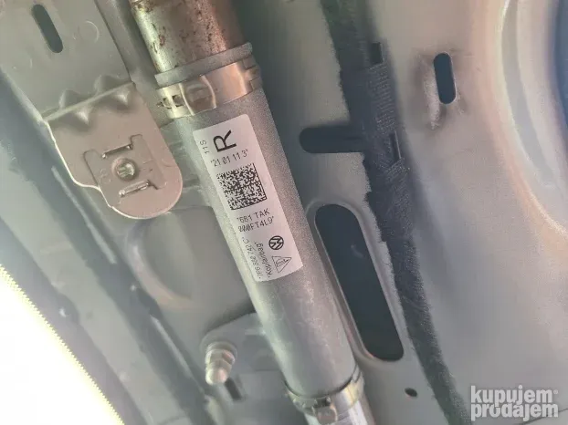 Airbeg zavesa u krovu VW Touareg vazdusna zavesa gornja