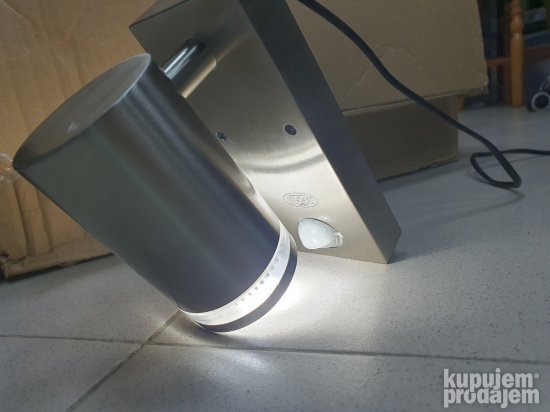 Led Lampa sa Senzotom Pokreta 11W-WOFI