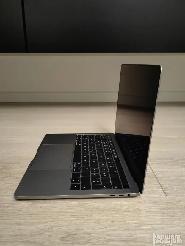 Macbook Pro 13 2019 i5 16gb 500gb