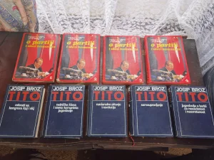 Komplet od 9 knjiga Josip Broz Tito