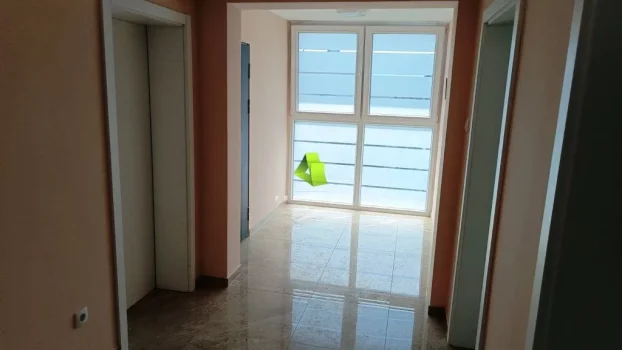 Kruševac, Bagdala, 4.0 četvorosobna, 300 m²