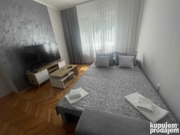 Admirala Geprata, Balkanska, 3.0 trosoban, 60 m²