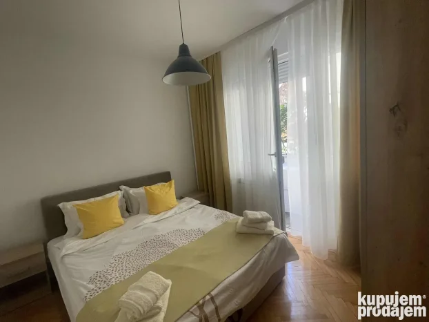 Admirala Geprata, Balkanska, 3.0 trosoban, 60 m²