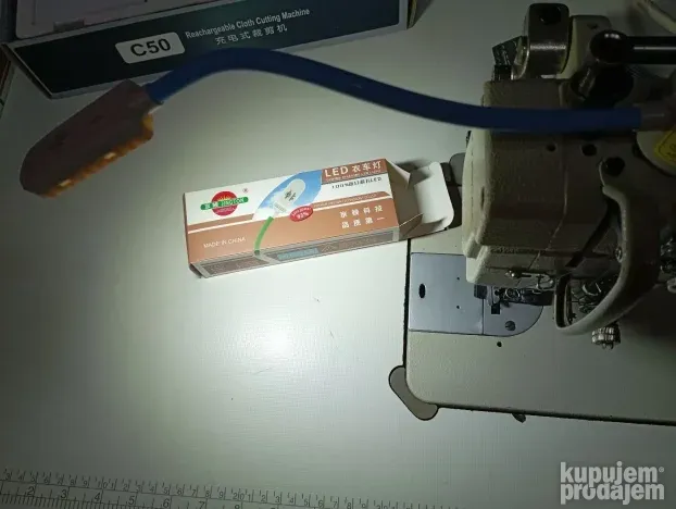 Led lampa na MAGNET