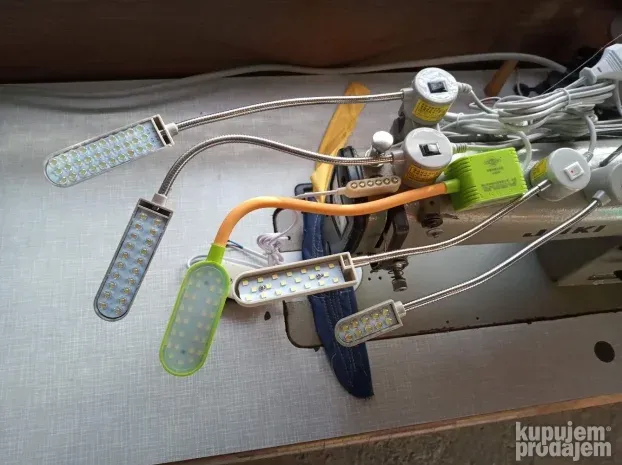 Led lampa na MAGNET