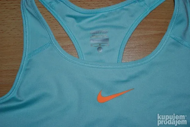 TOP - Orig. NIKE ženski top za trening M, PREDOBAR