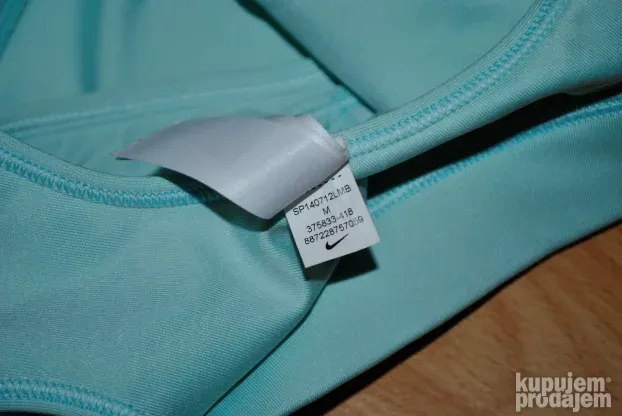 TOP - Orig. NIKE ženski top za trening M, PREDOBAR