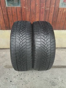3155. Gume FULDA 16-ice, ZIMSKE 215/60, Šara 6,2 mm, DOT2422