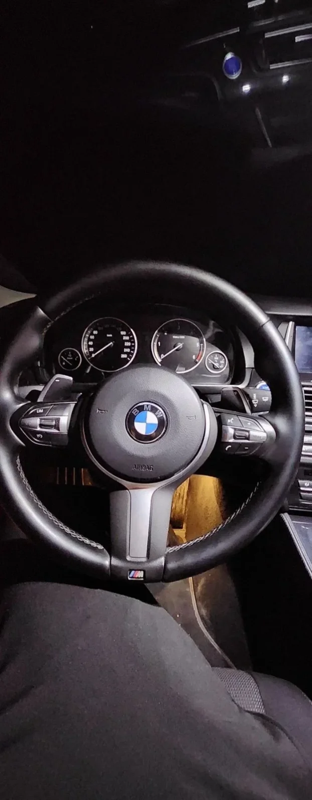 F11 Xdrive 525 2.0 toop