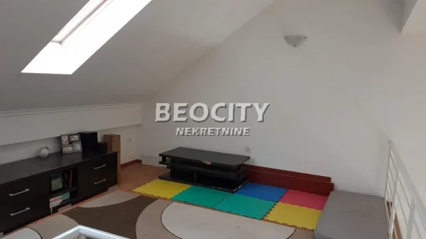 Labudovo brdo, Rakovica, Beograd - KupujemProdajem