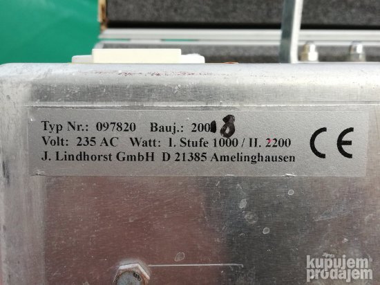 Alat za skidanje keramičkih pločica bez obijanja