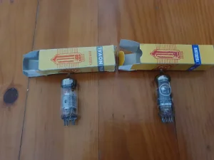 Lampaške cevi EF 85