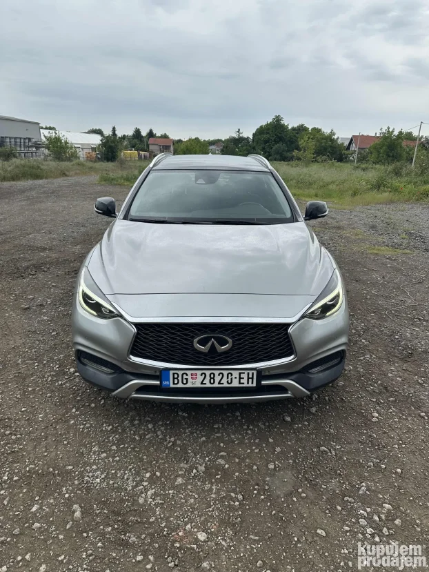 2017 Infiniti QX30 
