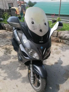 Piaggio X9 500 evolution