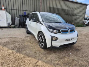 BMW i3 Spoljna brava