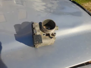Klapna gasa 1.6 16v citroen