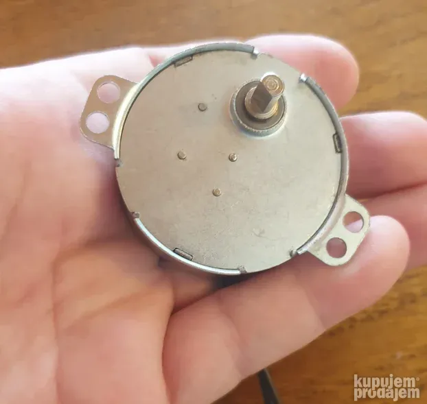 Elektromotor za razanj za pile, sporet i drugo 220V 3rpm