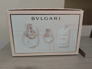 BVLGARI Omnia Crystalline edt poklon set 100ml+15ml+ losion