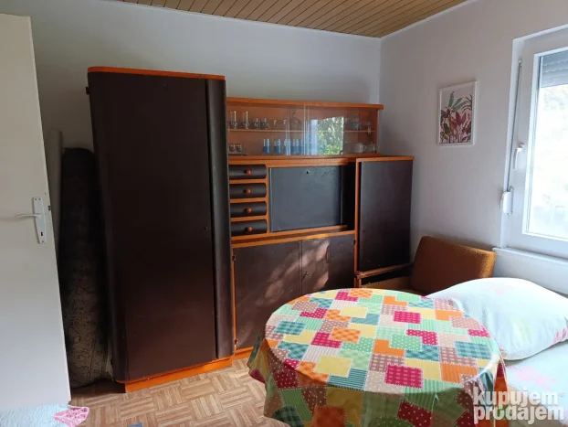 Fruška gora - Banstol, Inđija, Maradik, 2.0 dvosobna, 69 m²