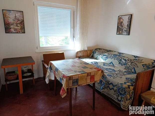 Fruška gora - Banstol, Inđija, Maradik, 2.0 dvosobna, 69 m²