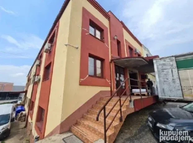 Vazduhoplovaca bb, Aerodrom, 956 m²