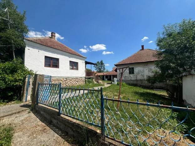Aranđelovac, Misača, 3.0 trosobna, 60 m²