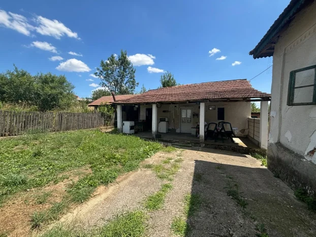 Aranđelovac, Misača, 3.0 trosobna, 60 m²