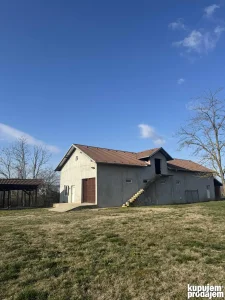 Hala za izdavanje, Lapovo (pored autoputa BG/NI)