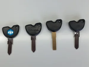 Piaggio Vespa moto kljuc